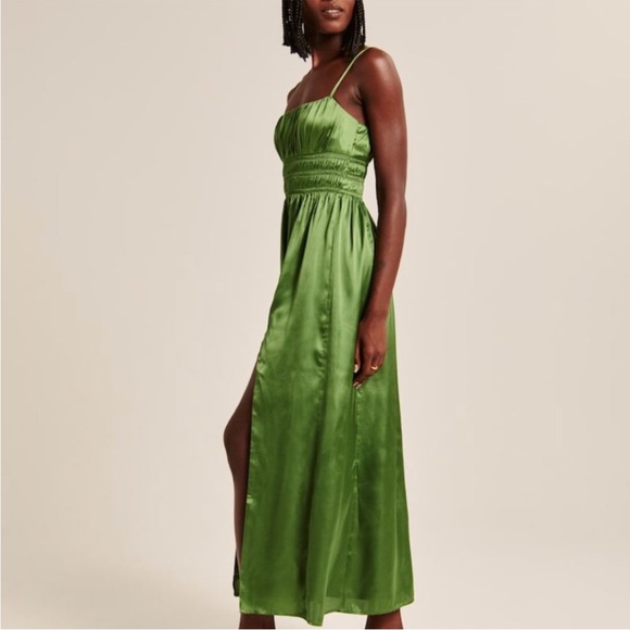 Green Satin Abercrombie Maxi Dress ♡ - Picture 4 of 5
